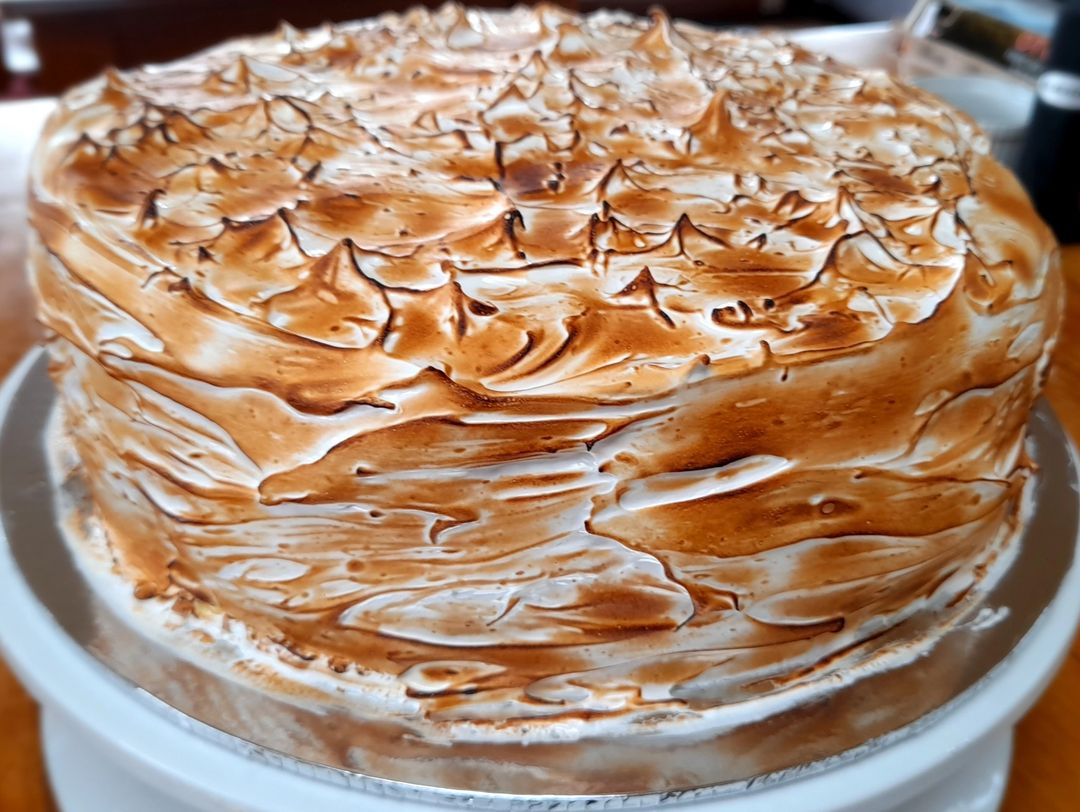 Lemon Meringue Cake